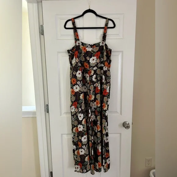NATURAL LIFE Black and Orange Floral Jumpsuit - Picture 1 of 2
